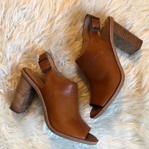 Madewell tan leather sling backs